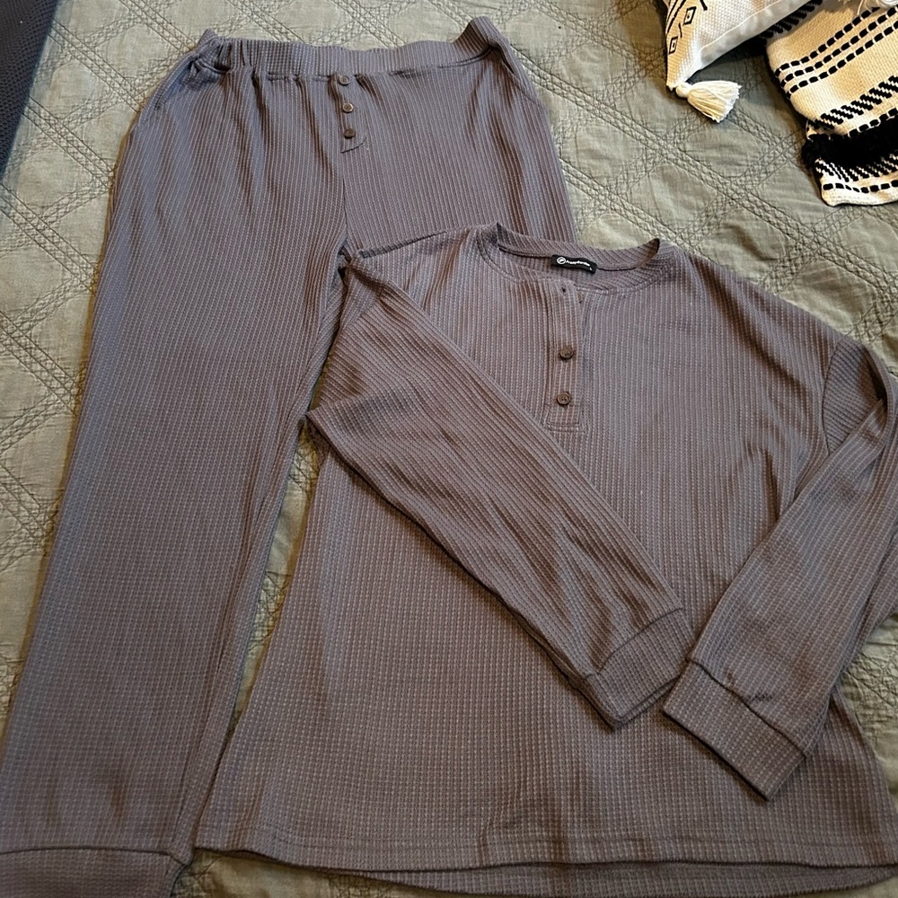 Women's Gray Pajama Set